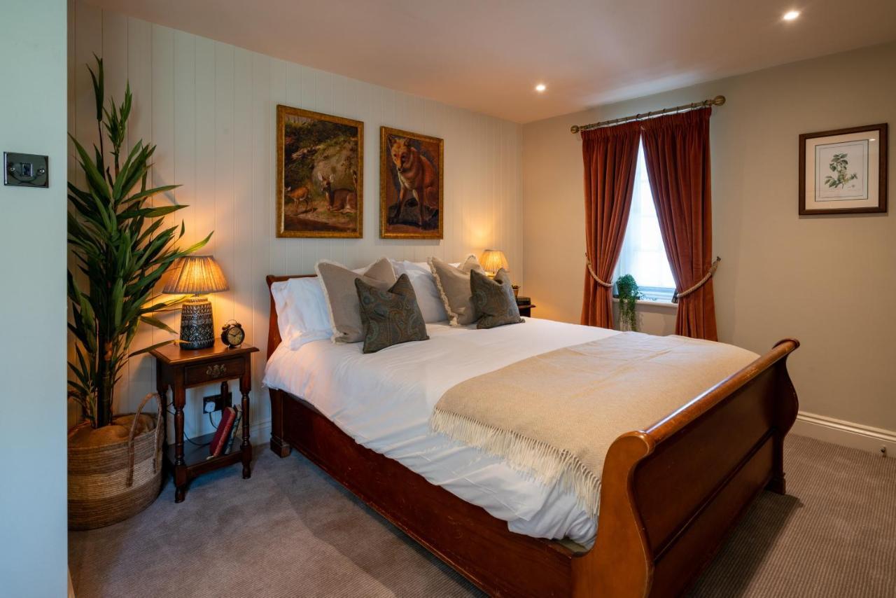 High Corner Inn Godshill  Bagian luar foto