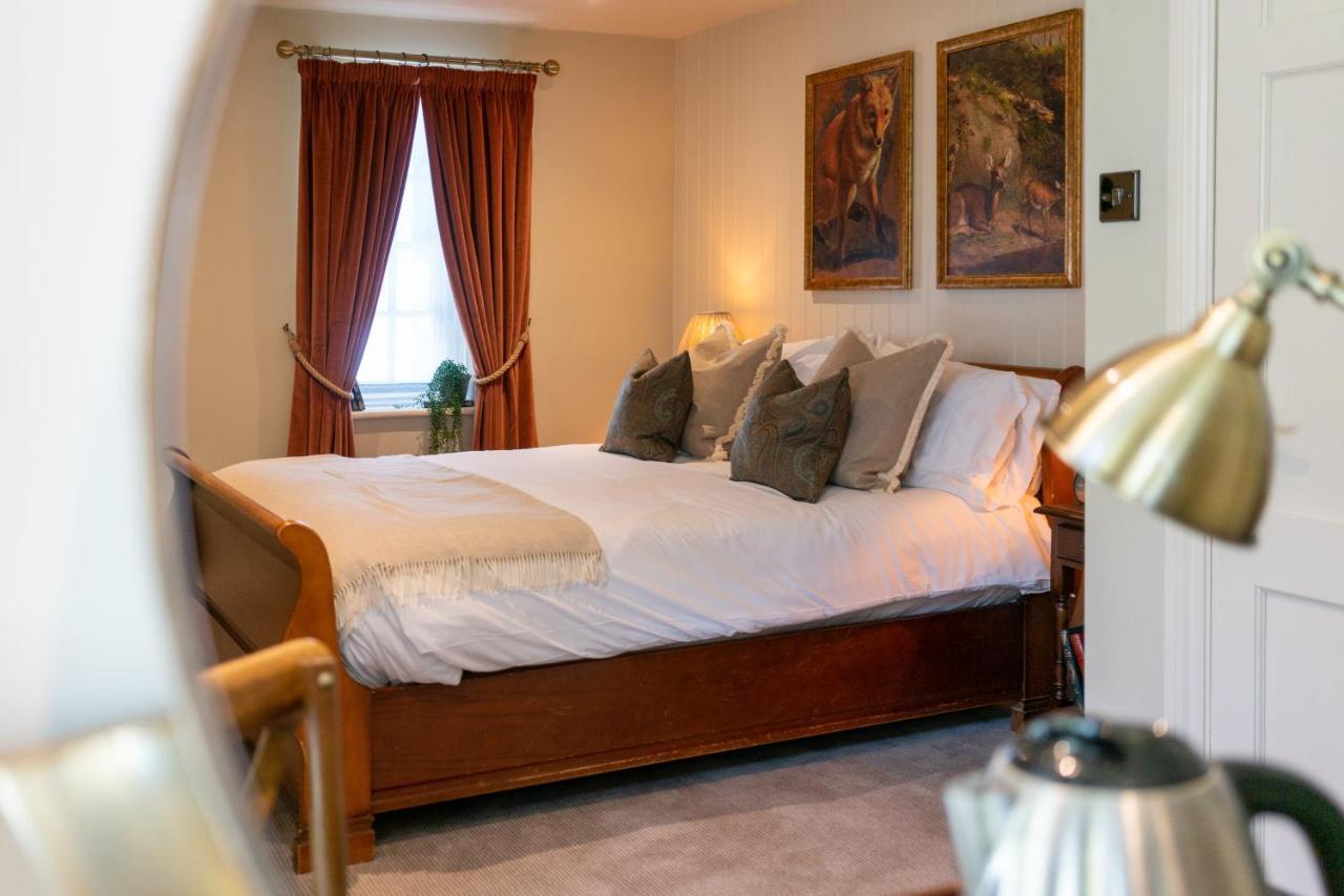 High Corner Inn Godshill  Bagian luar foto